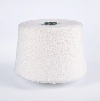 Каковы инновации в материалах и преимущества обработки прочной модной пряжи?